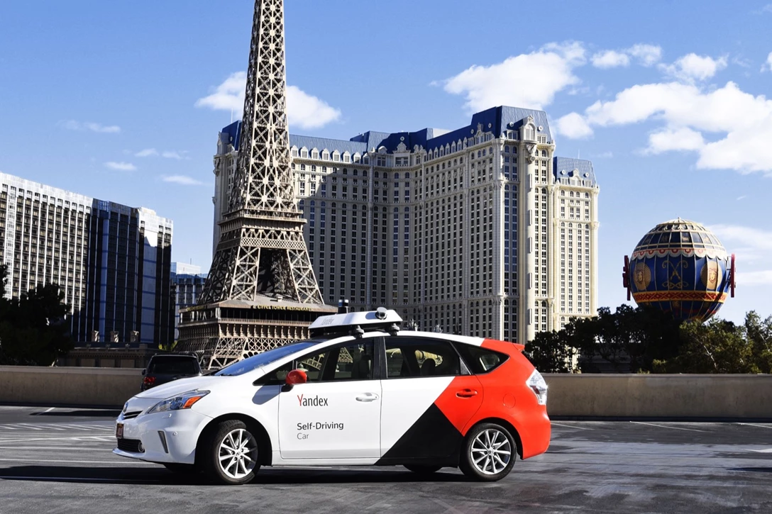 1616524-Yandex_Self-Driving_Car_Las_Vegas .jpg