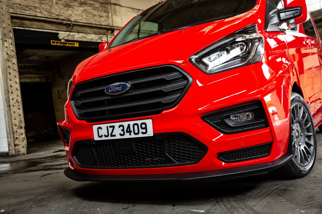 1595163-MS-RT Transit Custom-18.jpg