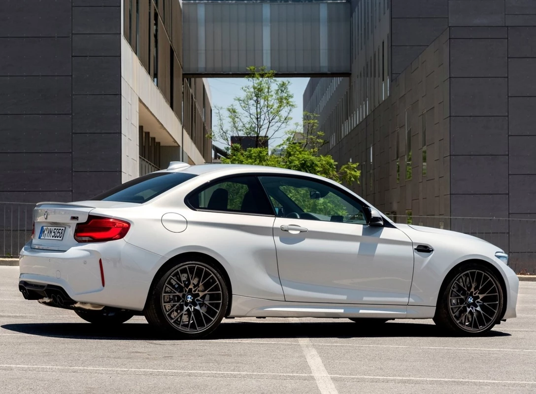 1606299-BMW-M2_Competition-2019-1600-05.jpg