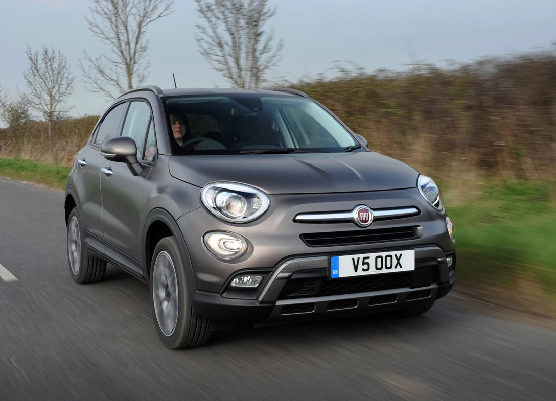 1687915-Fiat-500X-2017-05.jpg