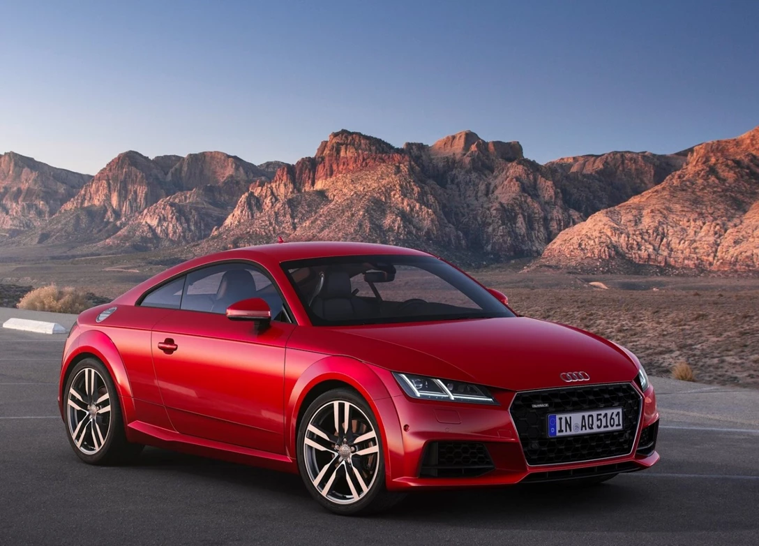 1678394-Audi-TT-Coupe-2023-05.jpg
