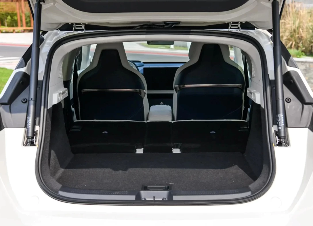 1691578-Zeekr X-2024-15.jpg