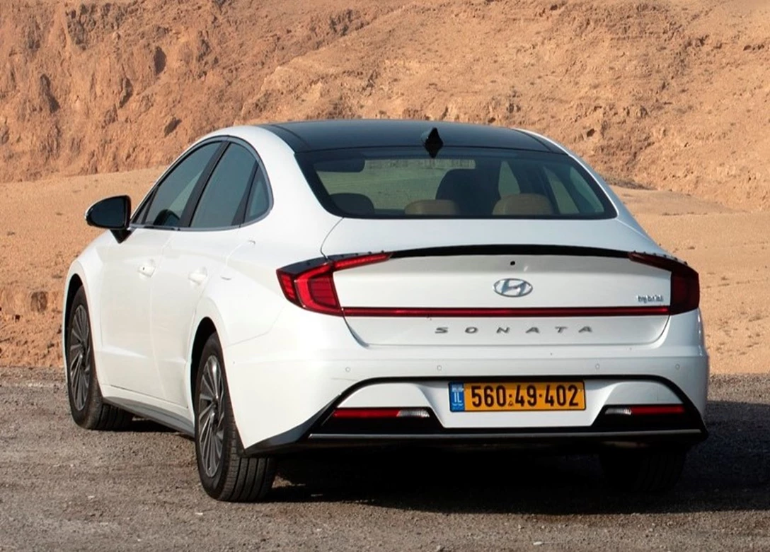 1673241-Hyundai-Sonata-2023-05.jpg