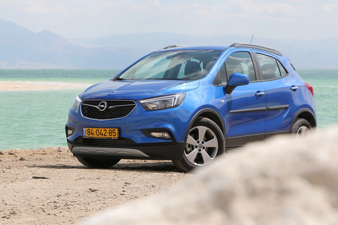 1592859-אופל מוקה X - מבחן דרכים (1).JPG