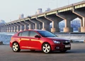1689223-Chevrolet-Cruze_Hatchback-2014-09.jpg