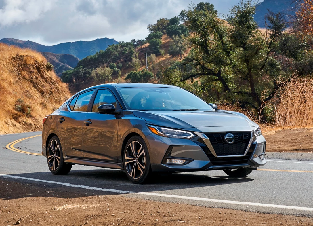 1695565-Nissan-Sentra-2024-01.jpg