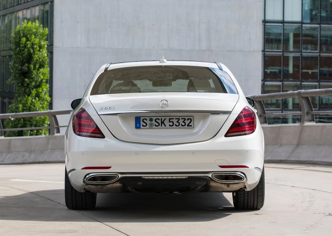 1649268-Mercedes-Benz-S-Class-2018-1600-2b.jpg