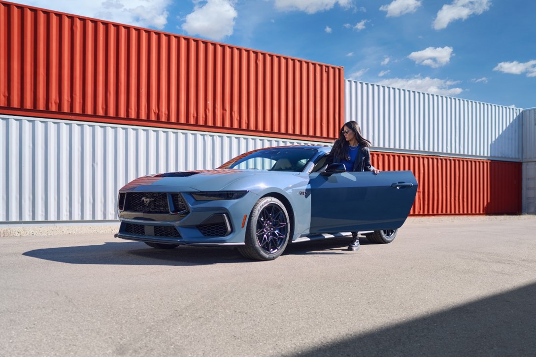 1667691-2024 Mustang Lifestyle 05.jpeg