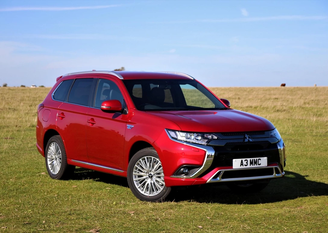 1653309-Mitsubishi-Outlander_PHEV-2019-01.jpg