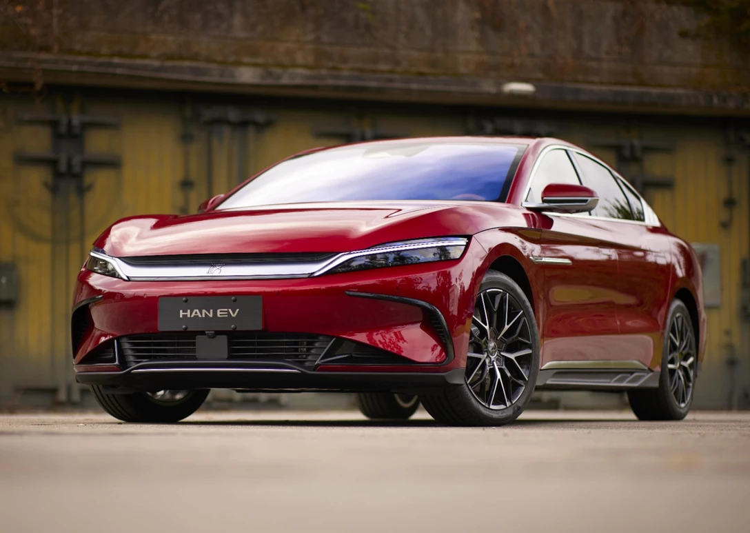 1667272-BYD-Han-2022-02.jpg
