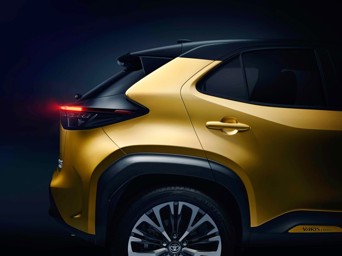 1632203-TOYOTA_NEW_YARIS_CROSS_REAR_RIGHT_DETAIL.jpeg