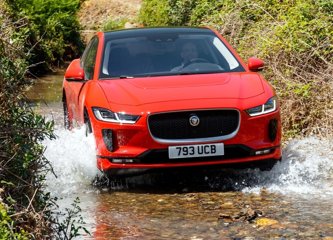 1599842-Jaguar-I-Pace 4.jpg
