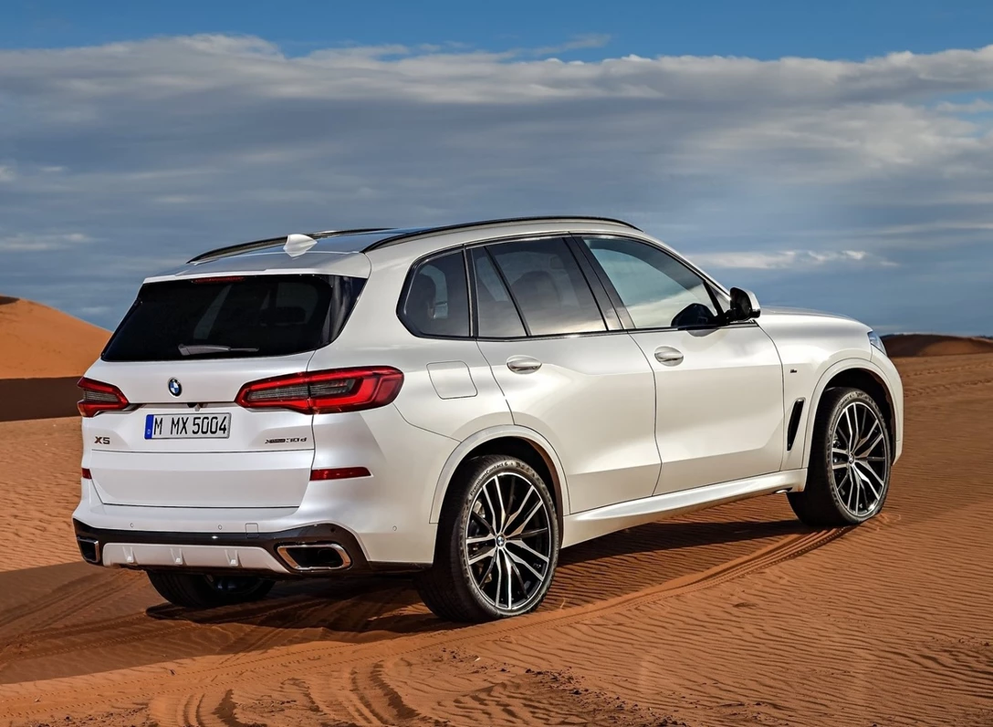 1613321-BMW-X5-2019-05.jpg
