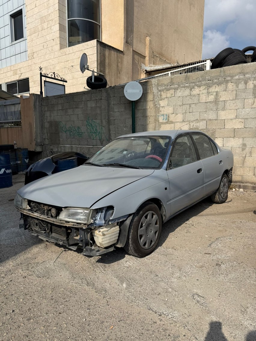 הקורולה בתהליך השיפוץ