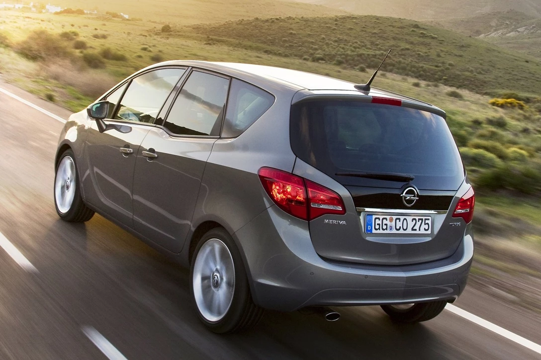 אופל מריבה 2011