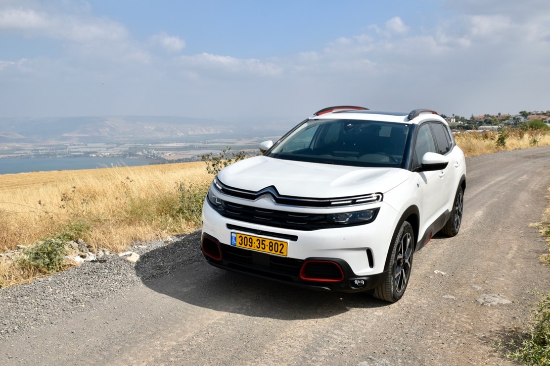 1644312-סיטרואן C5 איירקרוס PHEV - 8.jpeg