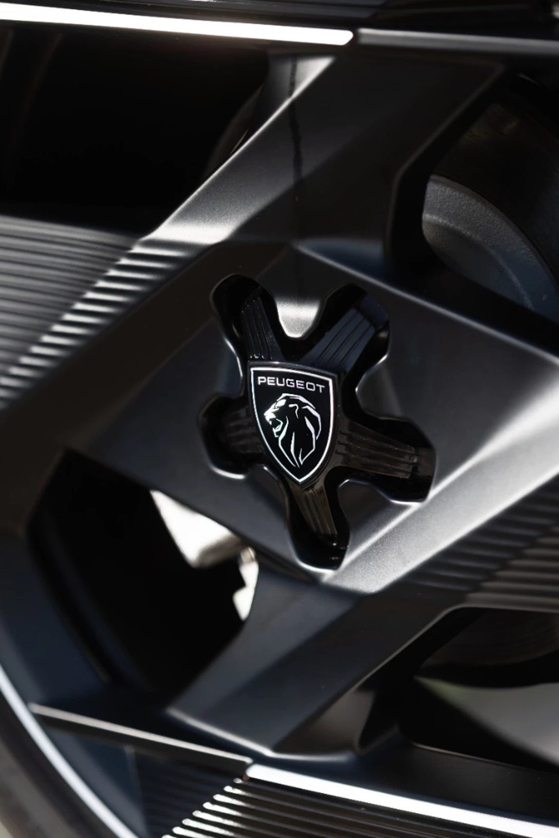 1672593-PEUGEOT_408_TESTDRIVE_2211TC023.jpg