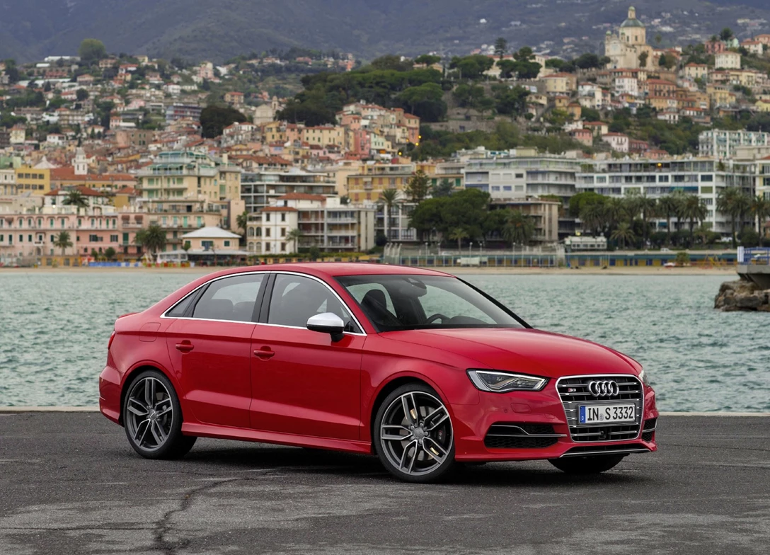 1689411-Audi-A3_Sedan-2017-01.jpg
