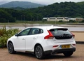 1666938-Volvo-V40-2016-02.jpg