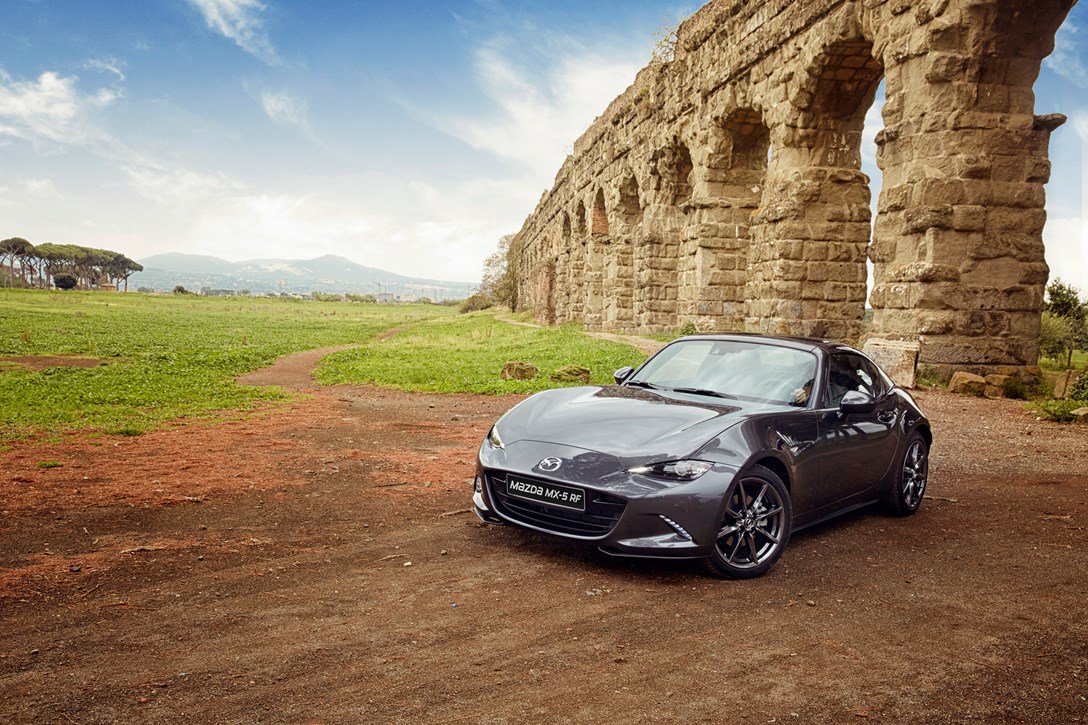 1596936-מאזדה MX-5 RF (4).jpeg